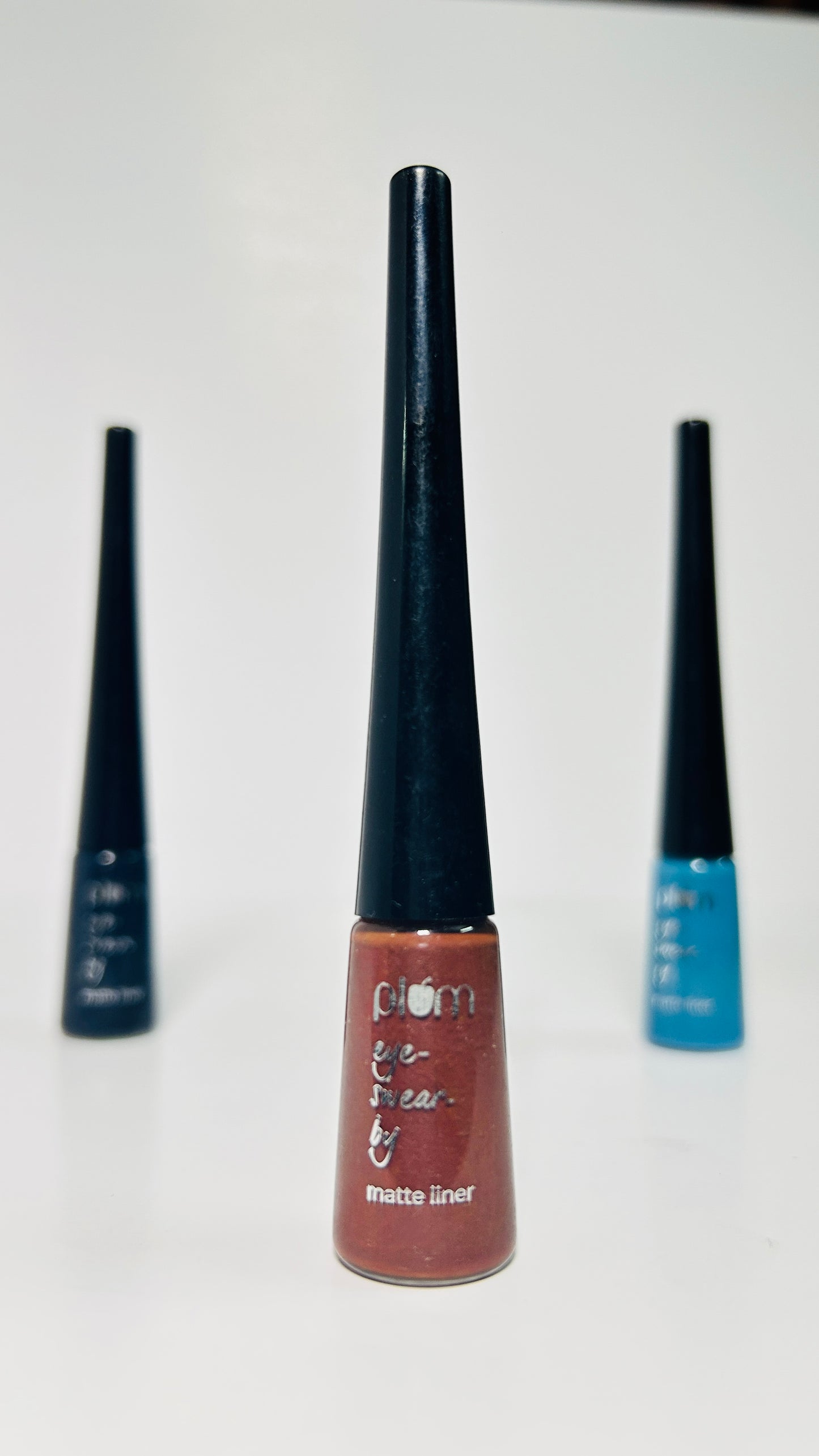 Eye-Swear-By Matte Liner | Water-Proof | Quick Drying | 08 Brown Around 3 ml (Brown Around)