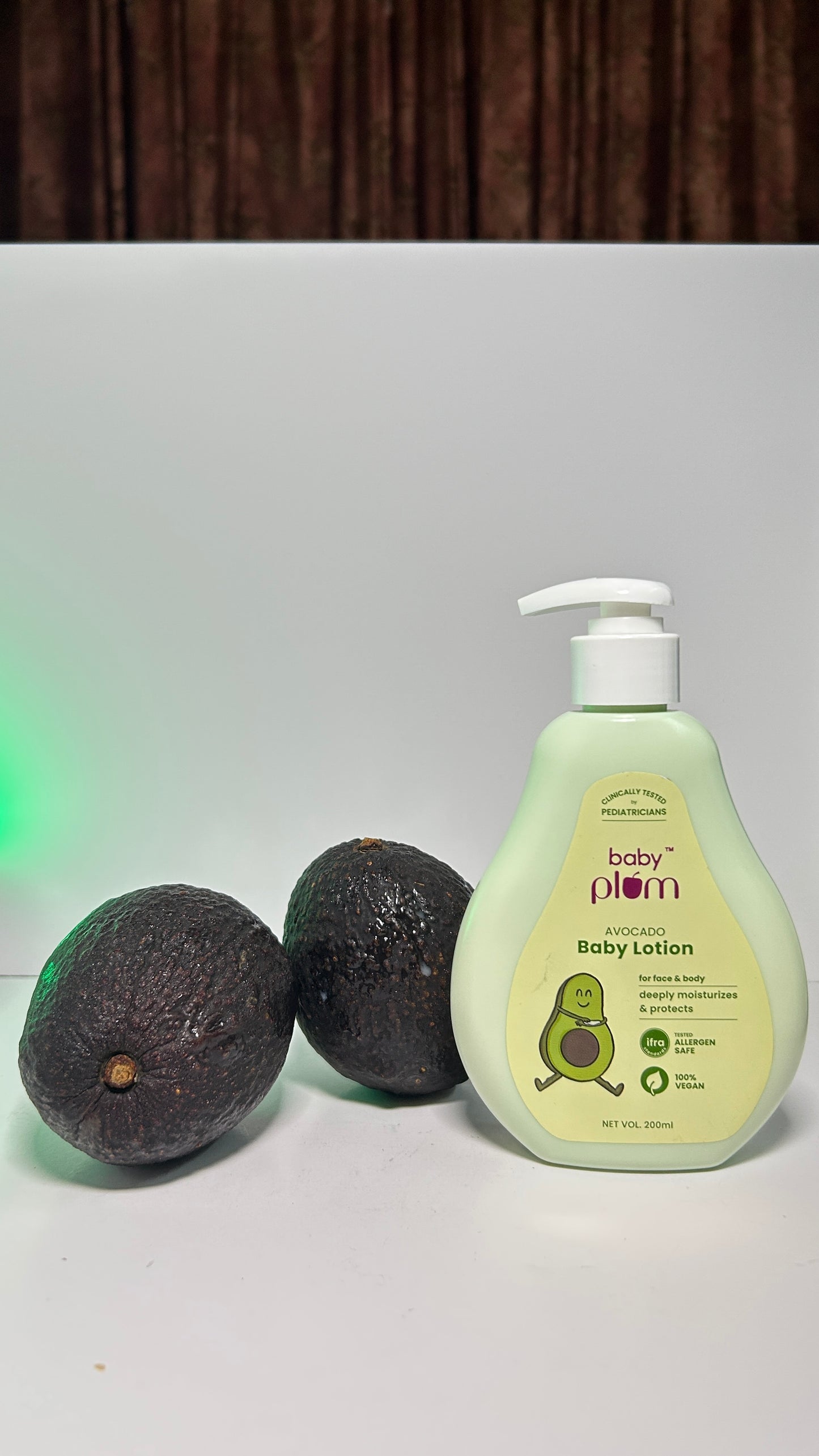 Plum Baby Plum Avocado Baby Lotion | Clinically Tested by Pediatricians | with Shea Butter & Vitamin E | Tested Allergen Safe | 200 ml | 0-4 years
