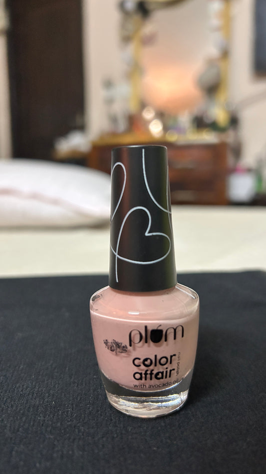 Plum Color Affair Nail Polish | 7-Free Formula | High Shine & Plump Finish | 100% Vegan & Cruelty Free Nailpaint | Pink Blossom - 130 | 11 m