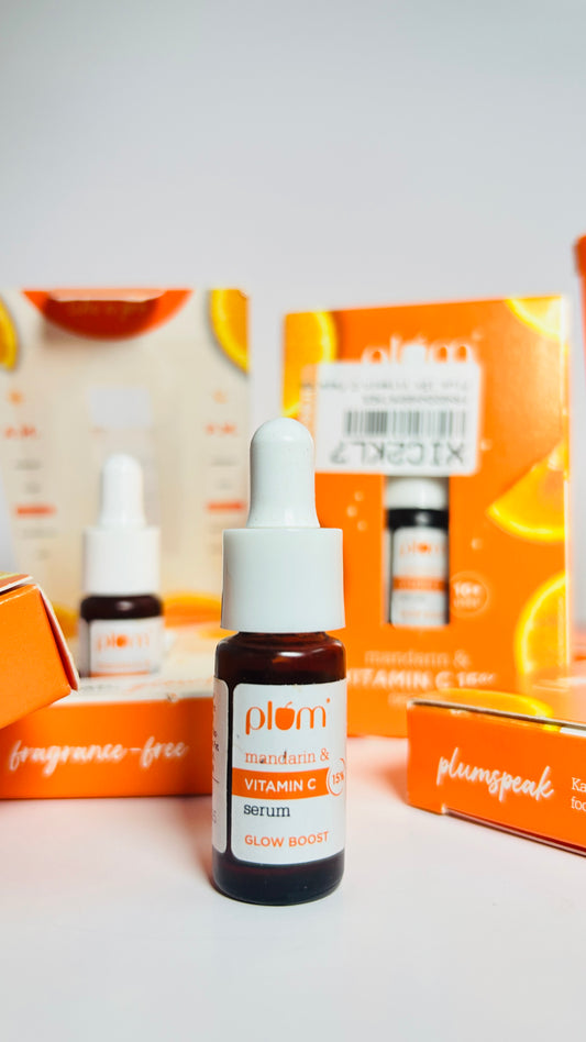 Plum 15% Vitamin C Serum for Glowing Skin mini | for Oily, Dry & Combination Skin | Reduce Pigmentation & Dark Spot |with Mandarin | Non-Irritating, Hydrating & Soothing | Face Serum for Men & Women | 3ml